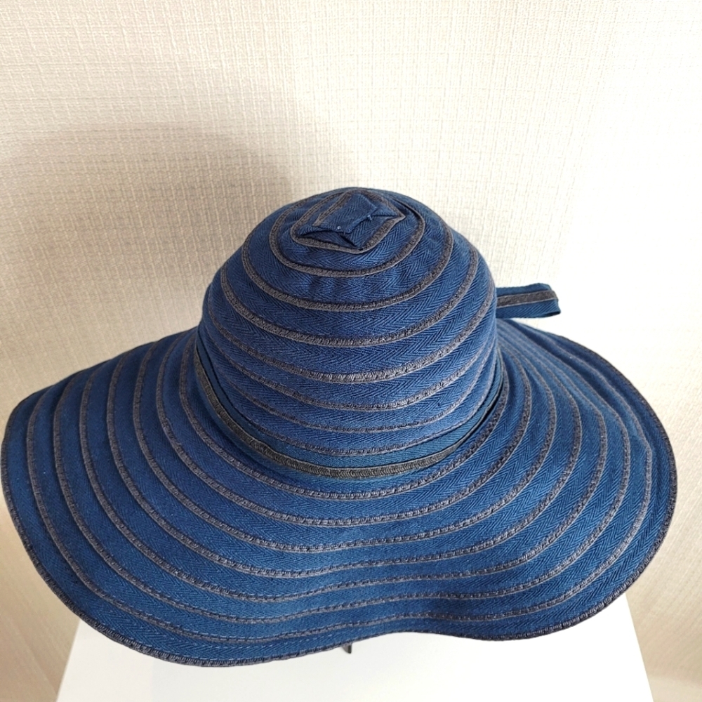 D&Y Blue Wide Brim Sun Hat